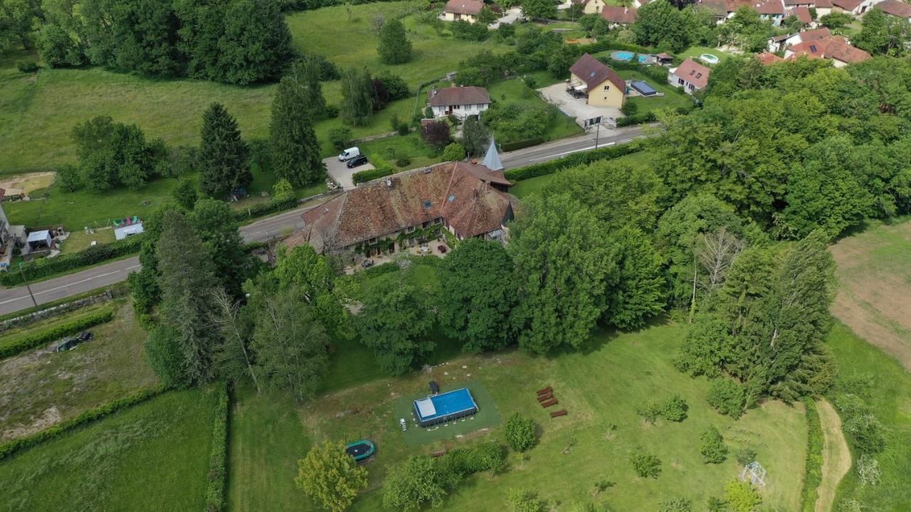 Domaine De Bellevue Gite Du Mont Poupet Marnoz Eksteriør bilde