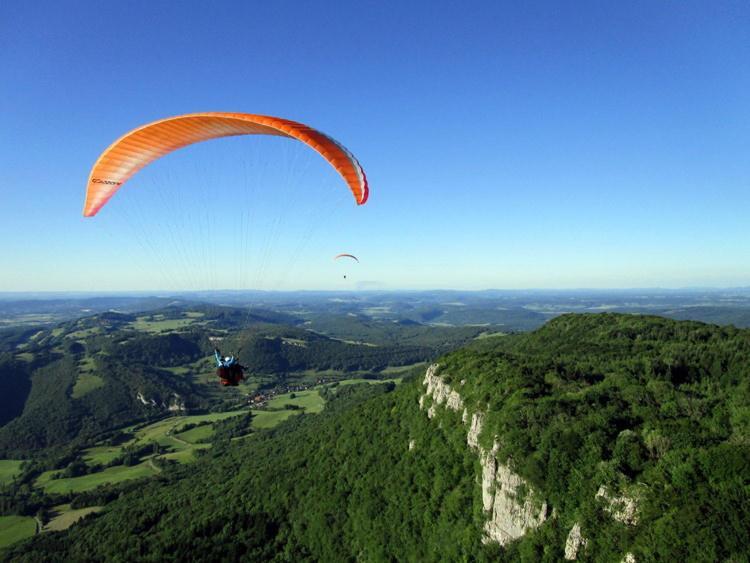 Domaine De Bellevue Gite Du Mont Poupet Marnoz Eksteriør bilde